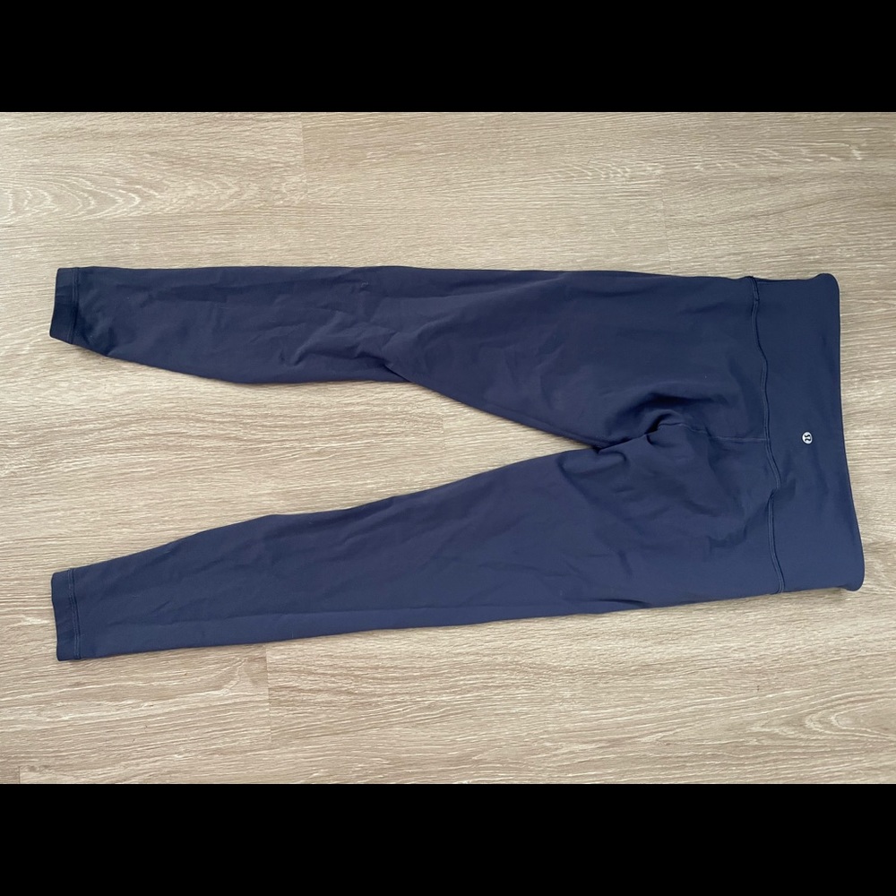 Lululemon size 8 leggings in good condition